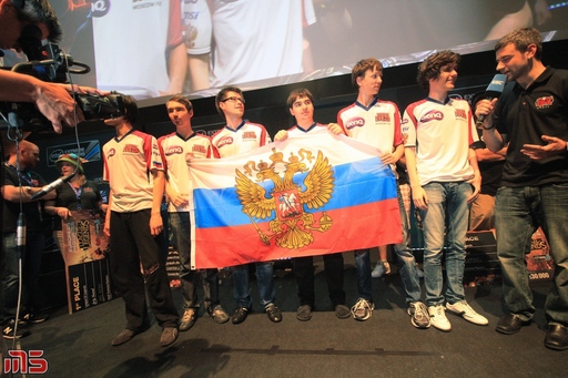 Видео матчей с Gamescom League of Legends Видео матчей с Gamescom League of Legends